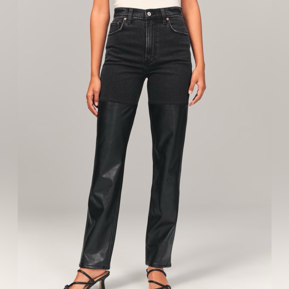 Abercrombie and Fitch Ultra High Rise 90s straight jean (28short)
